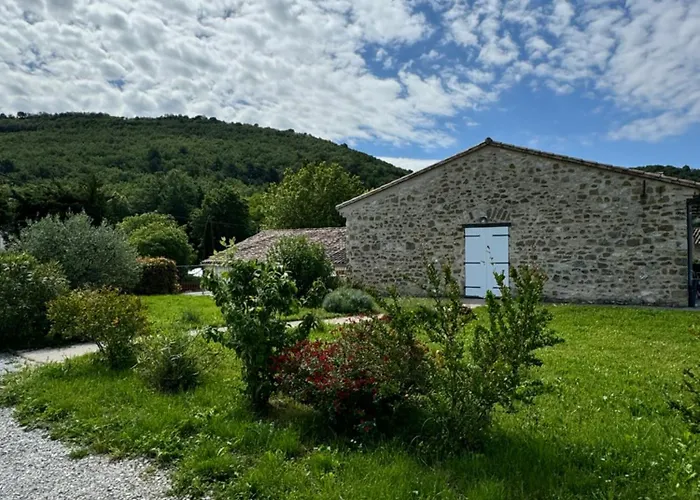 Gite La Fontaine De Rocoule